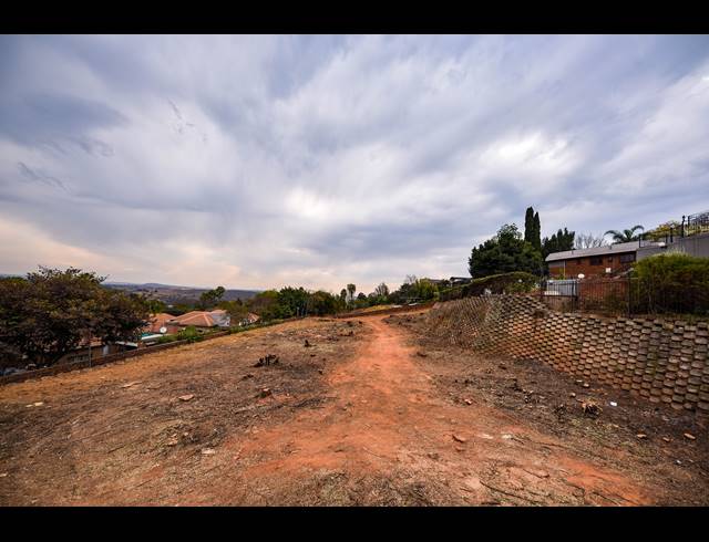 2,196M² VACANT LAND FOR SALE IN WATERKLOOF RIDGE